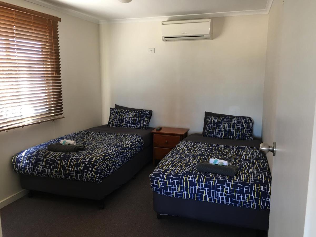 Airport Whyalla Motel Exteriör bild