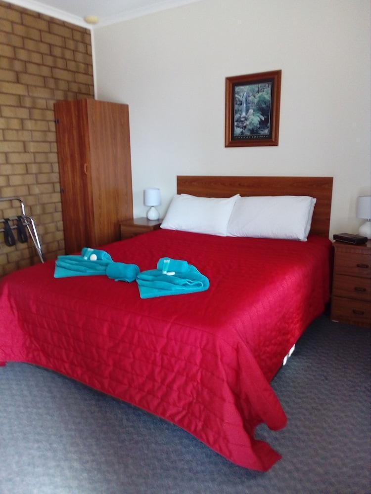 Airport Whyalla Motel Exteriör bild